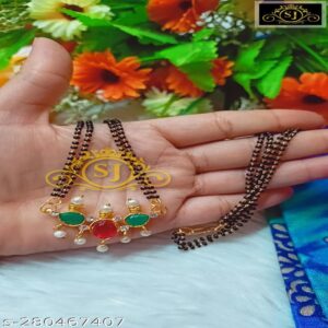 #sajshrungarjewellery#श्रृगारज्वेलरी #festival #dagine #daimaond set #americandiamond #adset #motiset #tanmani#chichpeti #tanmani #pearljewelleryset #mattvati #bajuband #choker #armlet#mangalsutra#maharashtrachae #traditional #jewellery #maharashtrian #dagine #bangdya #bangles #bangle #traditional #marathi # oxidisedms #silverms#tanmani #kashibai #bugadi #bride #marathmol #design #hipbelt #kamberpatt#marathmole #saaj #mangalsutra #belpan #chinchpeti #tanmani #puneri #putalihar #mohanmal #bormala #vajratik #vajrateek # Thanks 