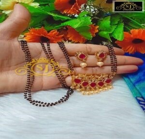 #sajshrungarjewellery#श्रृगारज्वेलरी #festival #dagine #daimaond set #americandiamond #adset #motiset #tanmani#chichpeti #tanmani #pearljewelleryset #mattvati #bajuband #choker #armlet#mangalsutra#maharashtrachae #traditional #jewellery #maharashtrian #dagine #bangdya #bangles #bangle #traditional #marathi # oxidisedms #silverms#tanmani #kashibai #bugadi #bride #marathmol #design #hipbelt #kamberpatt#marathmole #saaj #mangalsutra #belpan #chinchpeti #tanmani #puneri #putalihar #mohanmal #bormala #vajratik #vajrateek # Thanks 