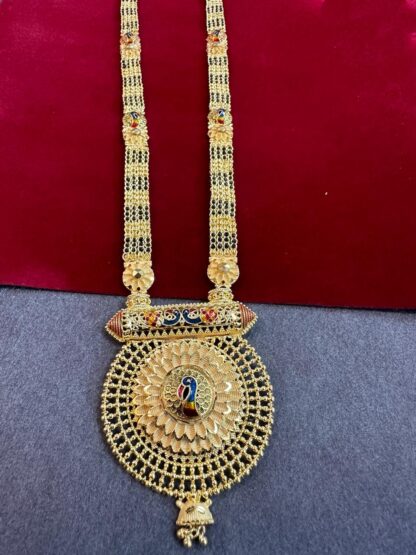 #1gramgoldformingms #longganthan #1grammangalsutra #flowermotifmangalsutra #ganthan #mattgold #onegramgoldjewellery #viral #imitationjewellery #virals #bridalmakeup #weddingjewellery #marathi #maharshtrianbride#weddingwear #longmangalsutra